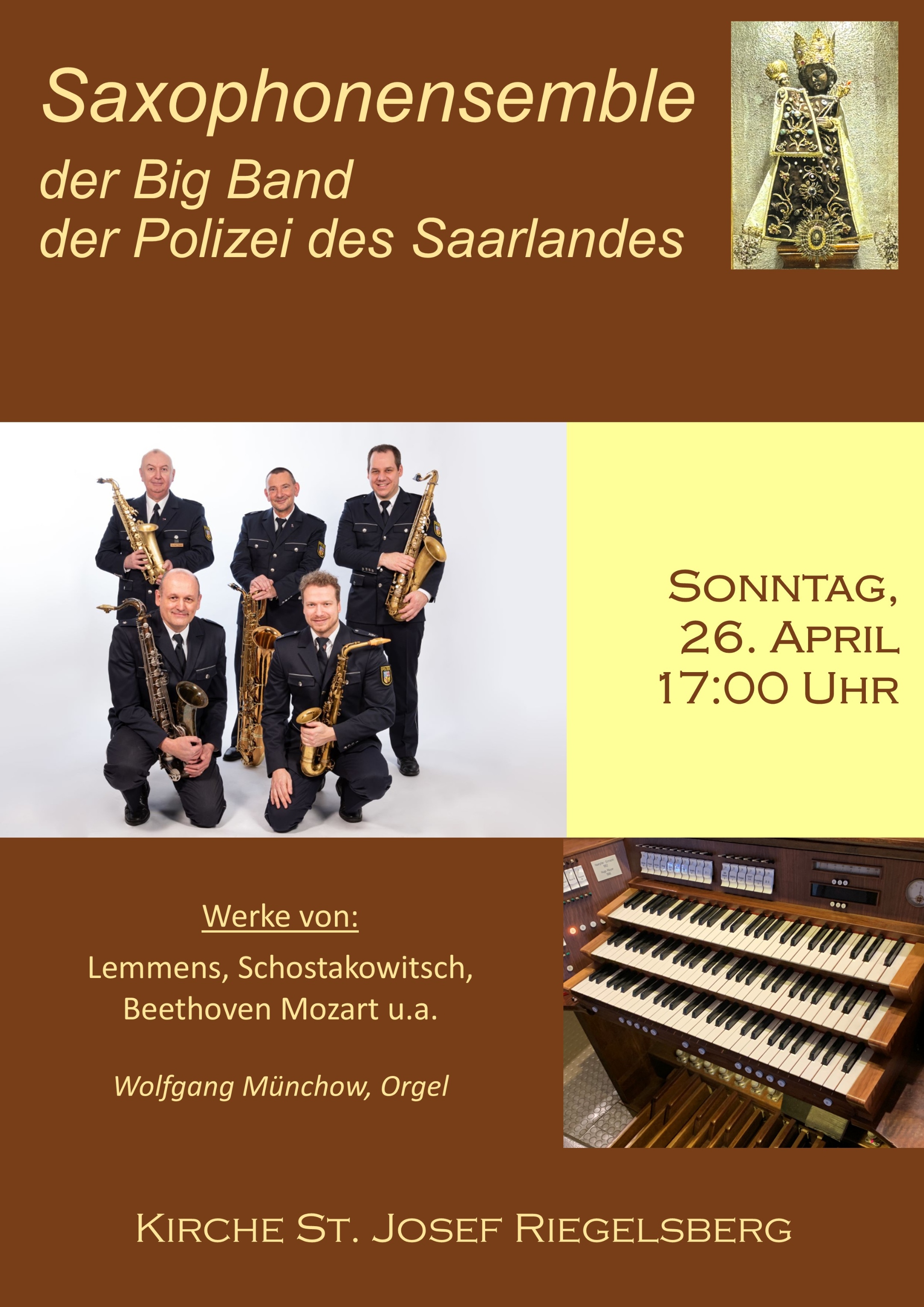 Saxophonensemble der Polizei und Orgelspieltisch (c) WM Saxophonensemble der Polizei und Orgelspieltisch